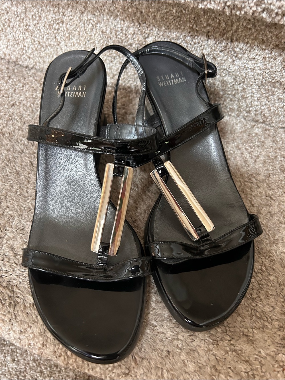 Stuart Weitzman Black Patent Leather Wedge Sandals. Silver T Strap Made in Spain